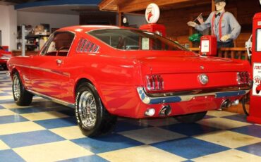 Ford-Mustang-1965-Red-Red-0-4