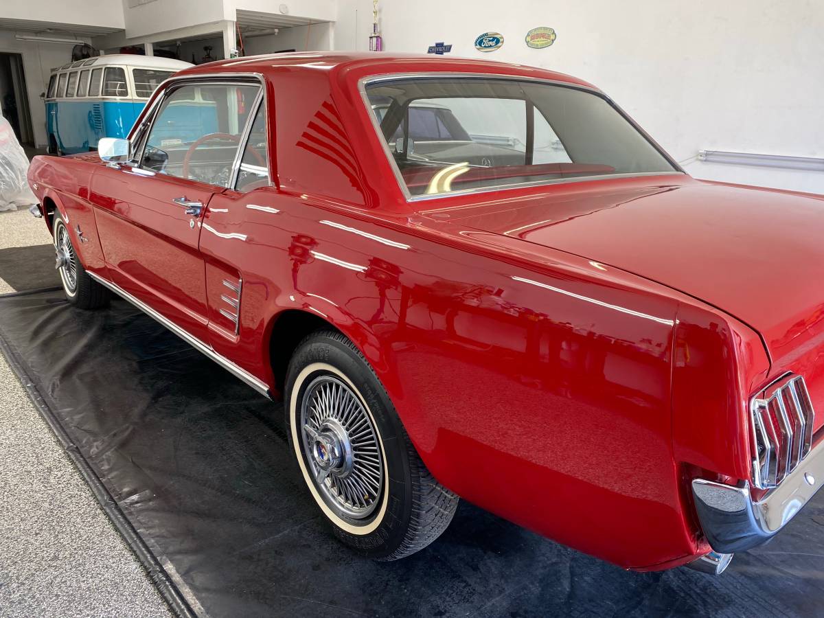 Ford-Mustang-1965-red-13119-6