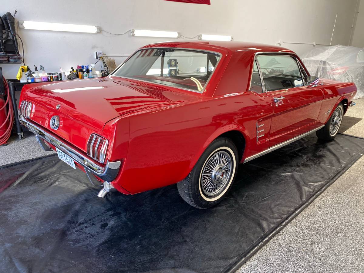 Ford-Mustang-1965-red-13119-8