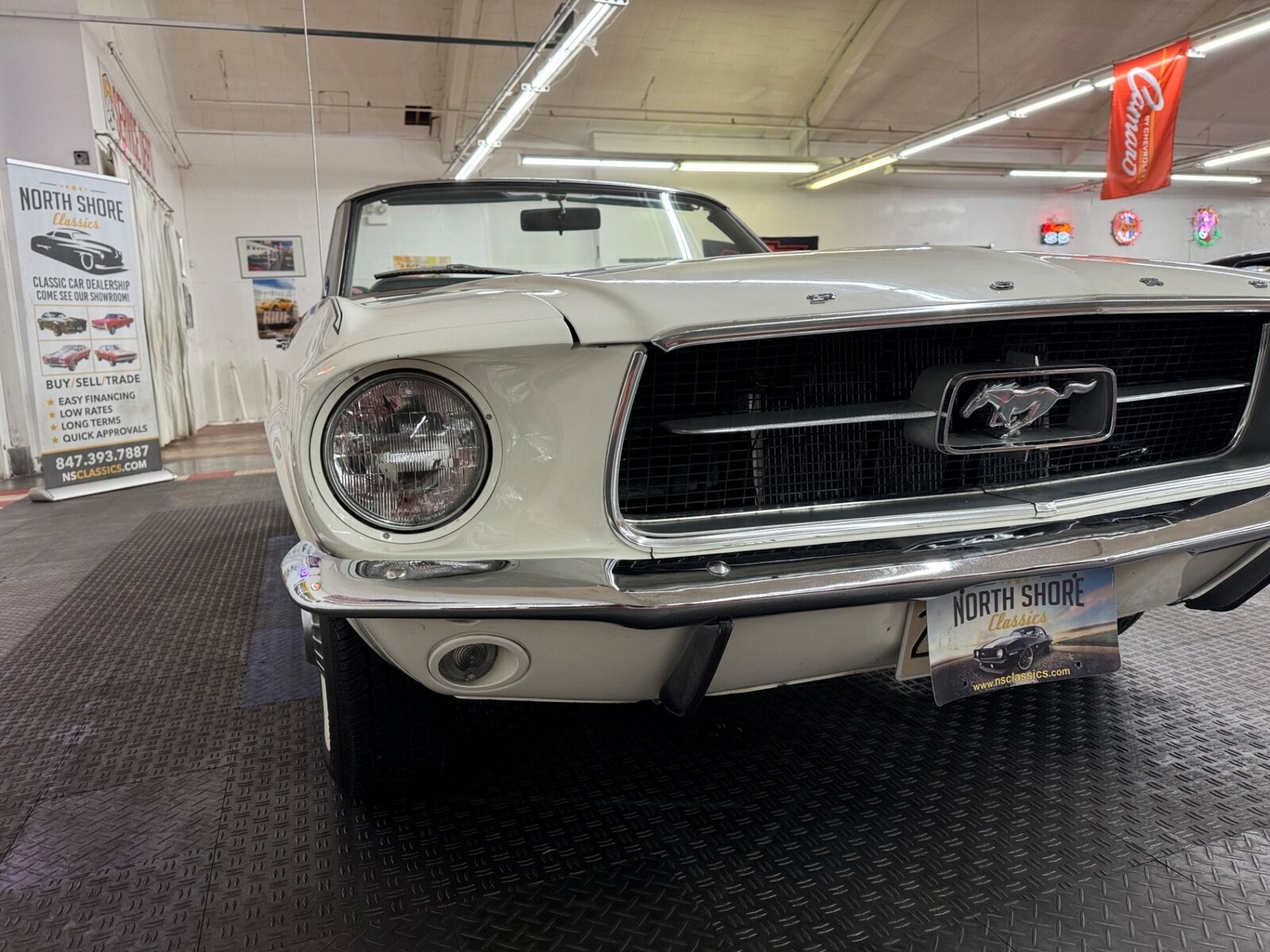 Ford-Mustang-Cabriolet-1967-White-Other-Color-0-12