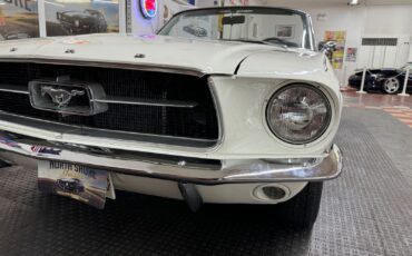 Ford-Mustang-Cabriolet-1967-White-Other-Color-0-13