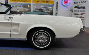 Ford-Mustang-Cabriolet-1967-White-Other-Color-0-25