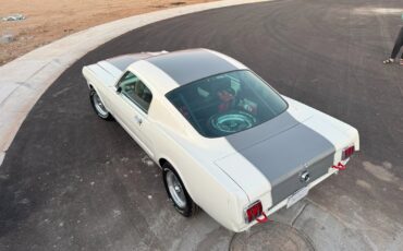 Ford-Mustang-Coupe-1965-White-161-11