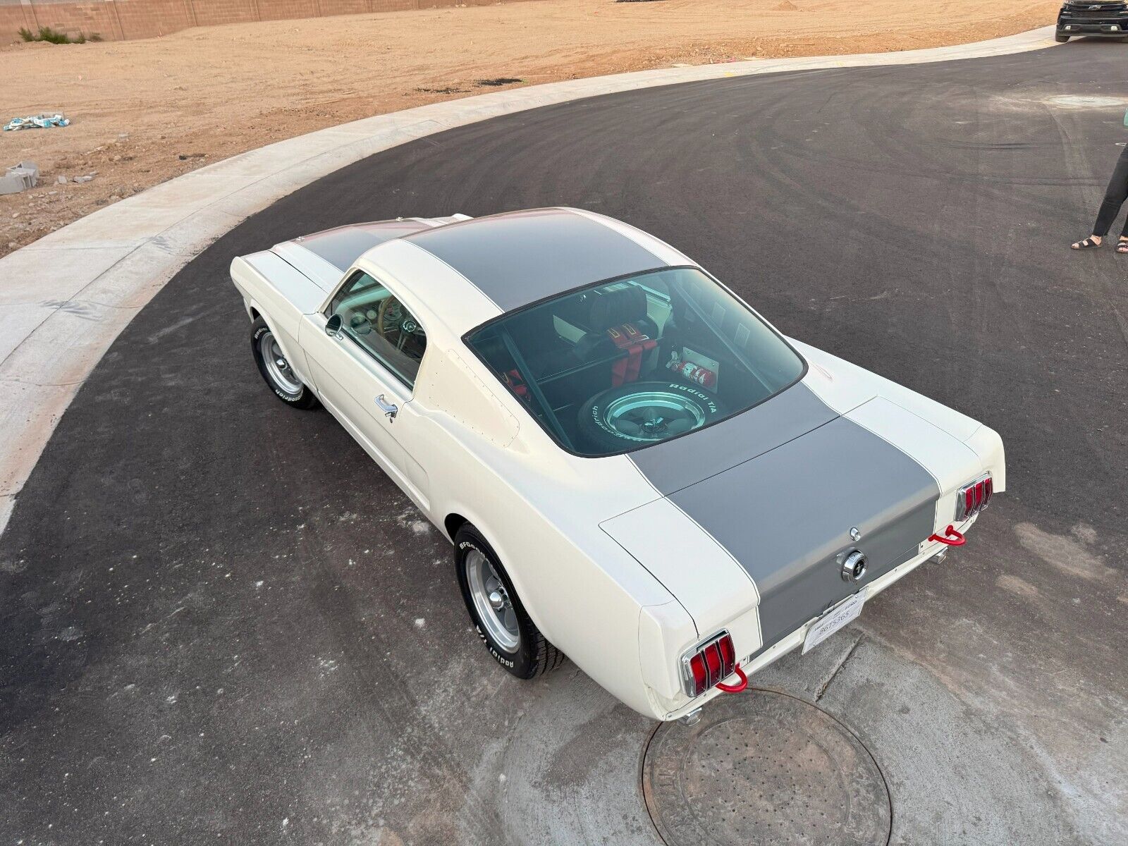 Ford-Mustang-Coupe-1965-White-161-11