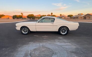 Ford-Mustang-Coupe-1965-White-161-24