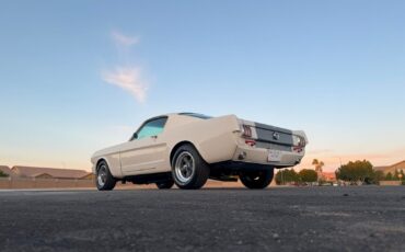 Ford-Mustang-Coupe-1965-White-161-30