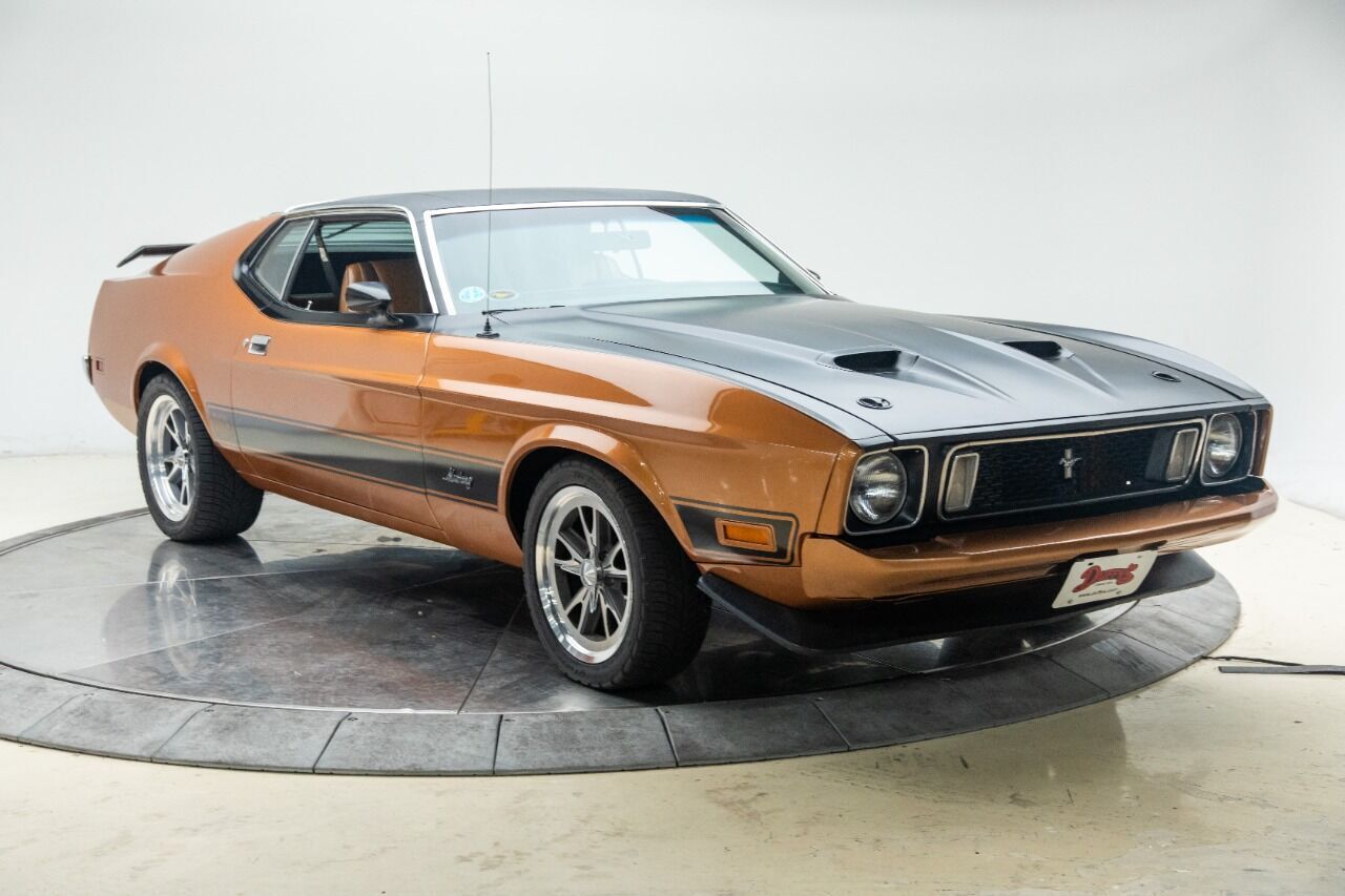 Ford-Mustang-Coupe-1973-Brown-Tan-155327-3