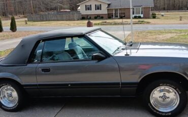 Ford-Mustang-convertible-1984-grey-8851