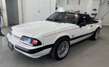 Ford-Mustang-convertible-1989-117482-1