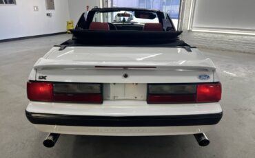 Ford-Mustang-convertible-1989-117482-4