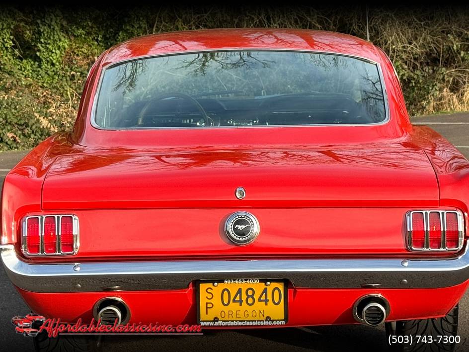 Ford-Mustang-fastback-1965-2-22