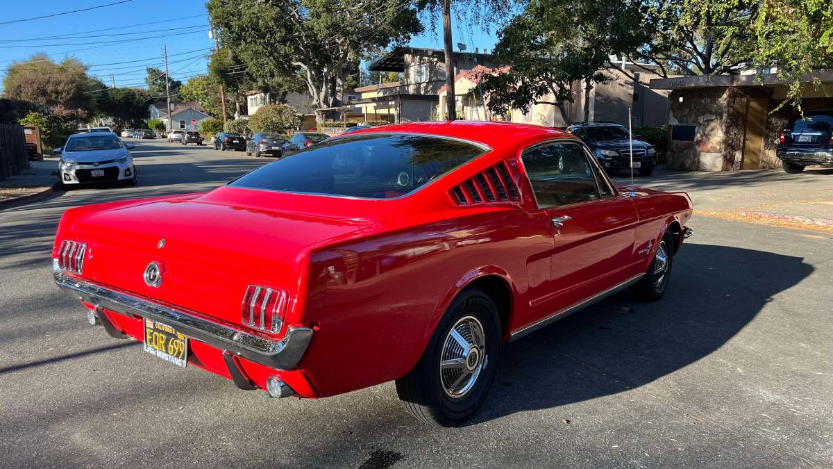 Ford-Mustang-fastback-1965-80467-3