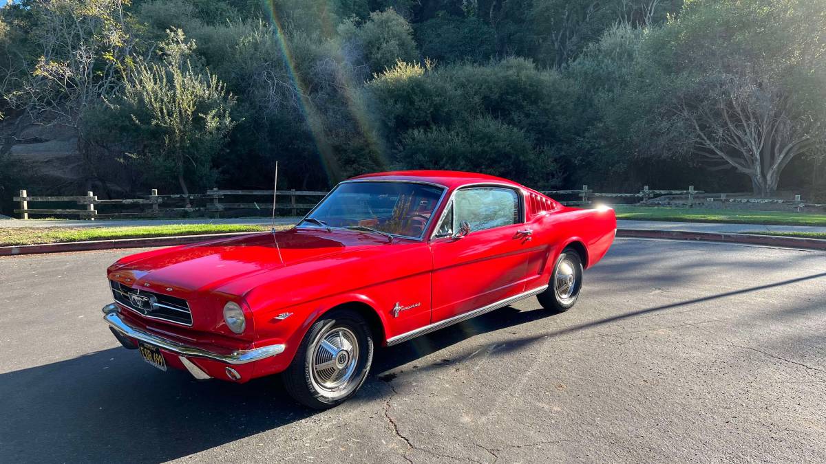 Ford-Mustang-fastback-1965-80467