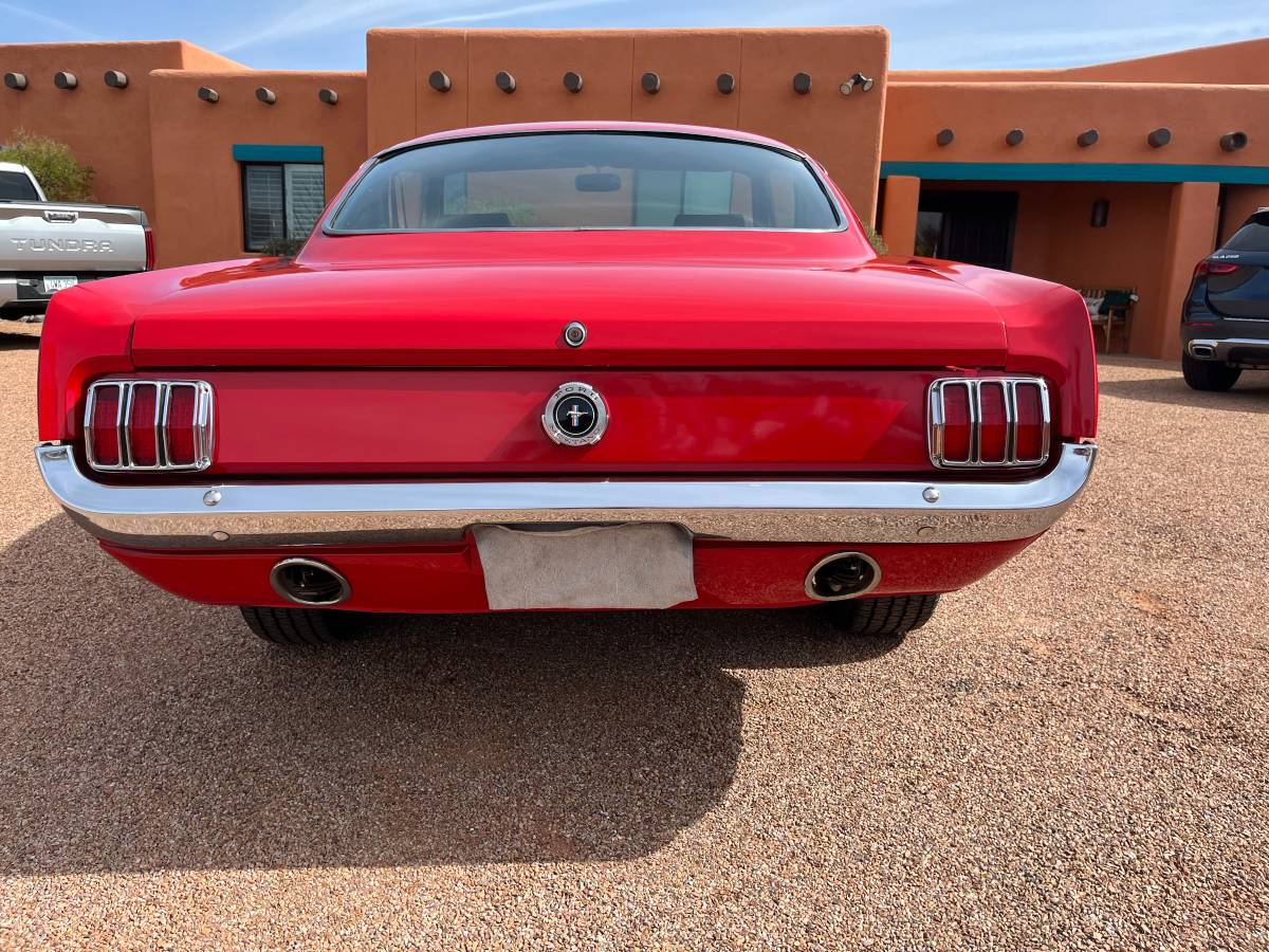 Ford-Mustang-fastback-1965-red-11668-19