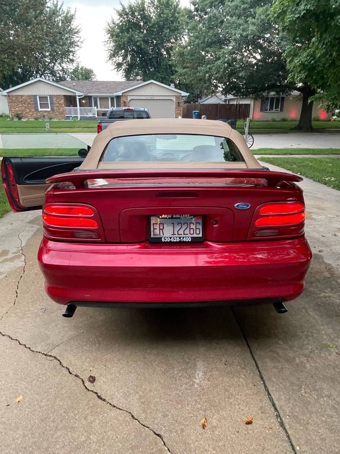 Ford-Mustang-gt-5.0-1994-red-105734-1