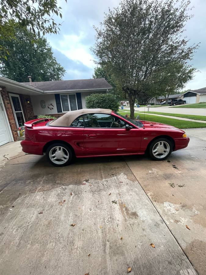 Ford-Mustang-gt-5.0-1994-red-105734-13