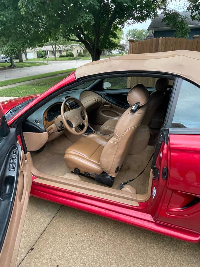 Ford-Mustang-gt-5.0-1994-red-105734-8