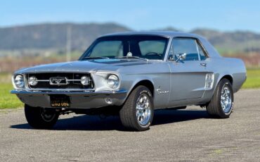 Ford-Mustang-restomod-1967-silver-322