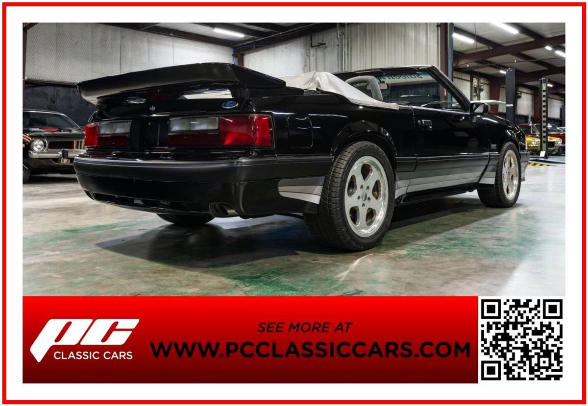 Ford-Mustang-saleen-convertible-1988-black-180-1