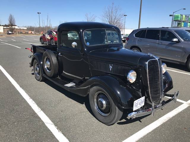 Ford-Pickup-1937-black-805