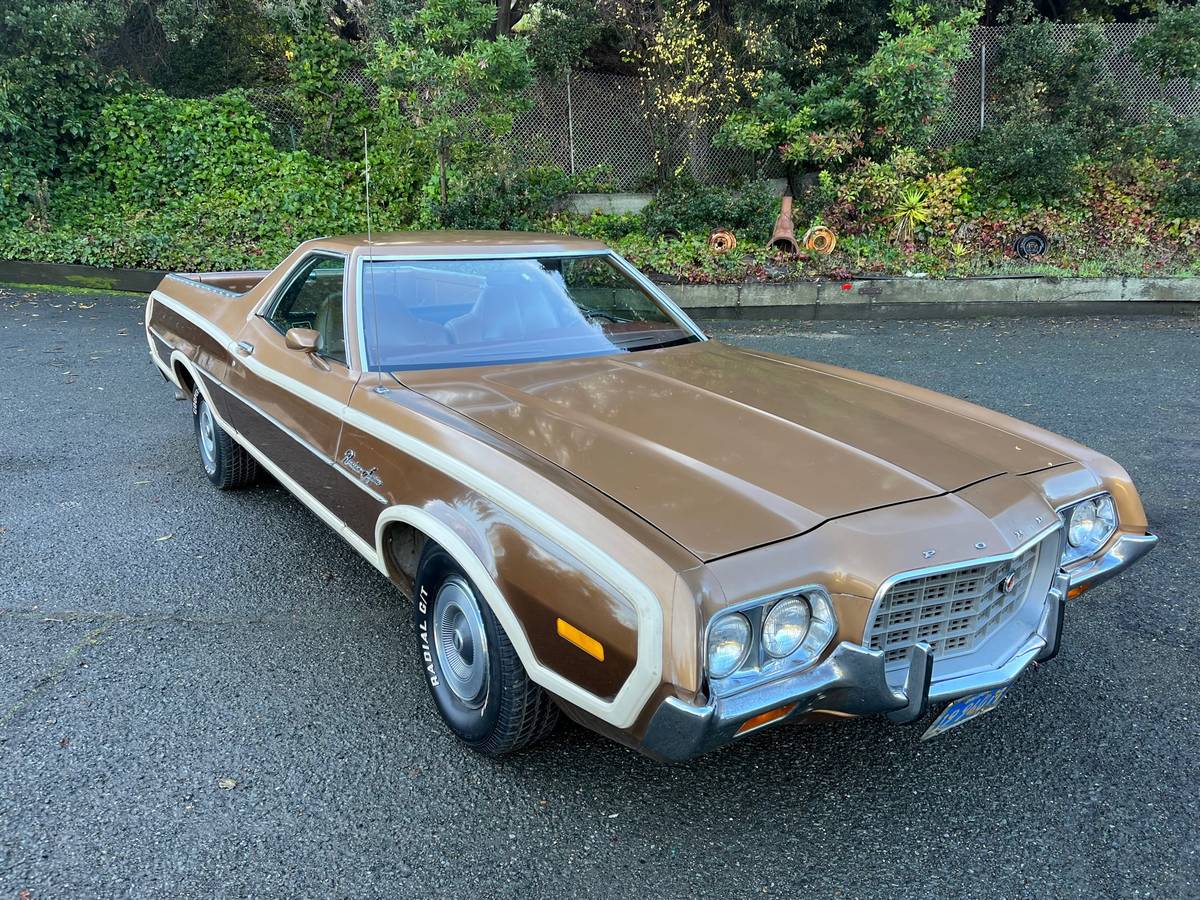 Ford-Ranchero-squire-1972-brown-136794-1