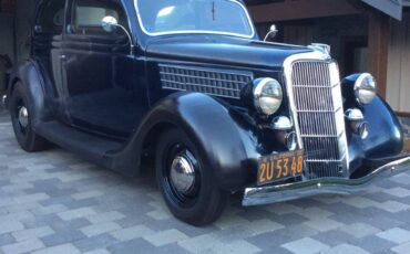 Ford-Sedan-1935-blue-80467-8