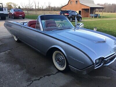 Ford-Thunderbird-1961-Grey-124724-3