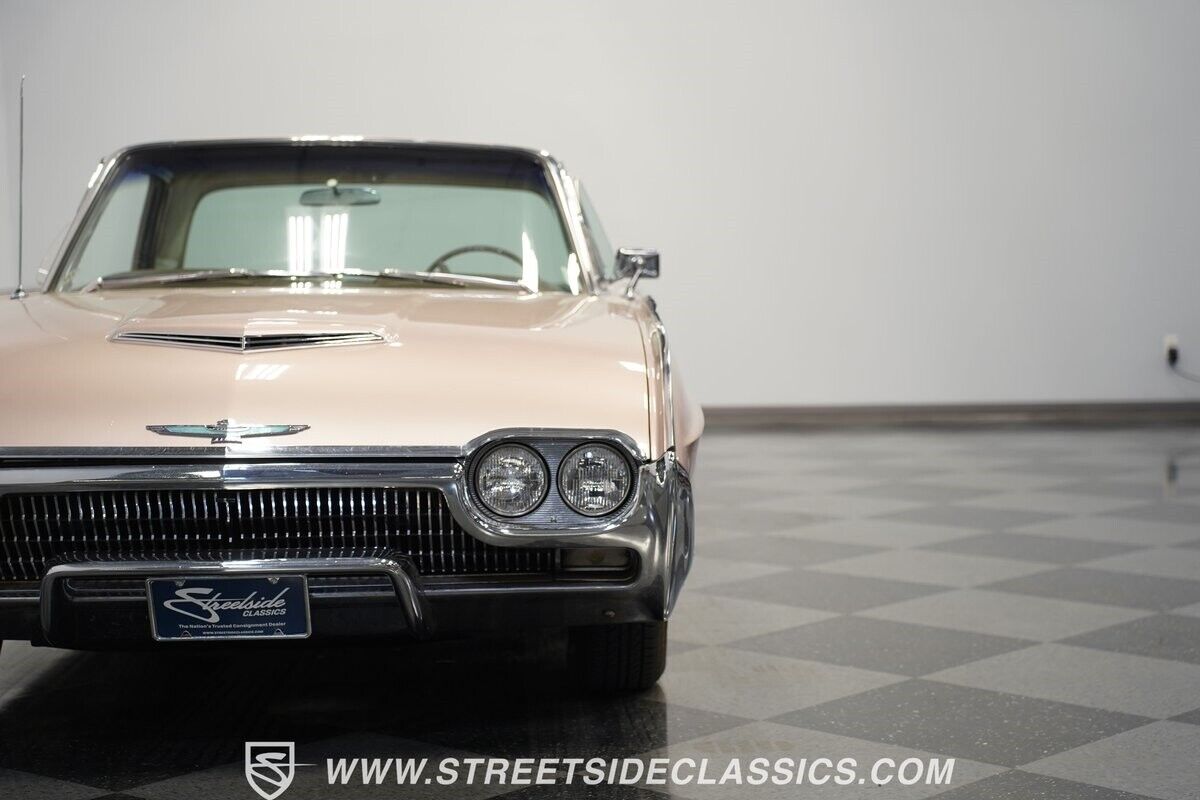 Ford-Thunderbird-1963-Rose-Beige-Rose-Beige-98218-18