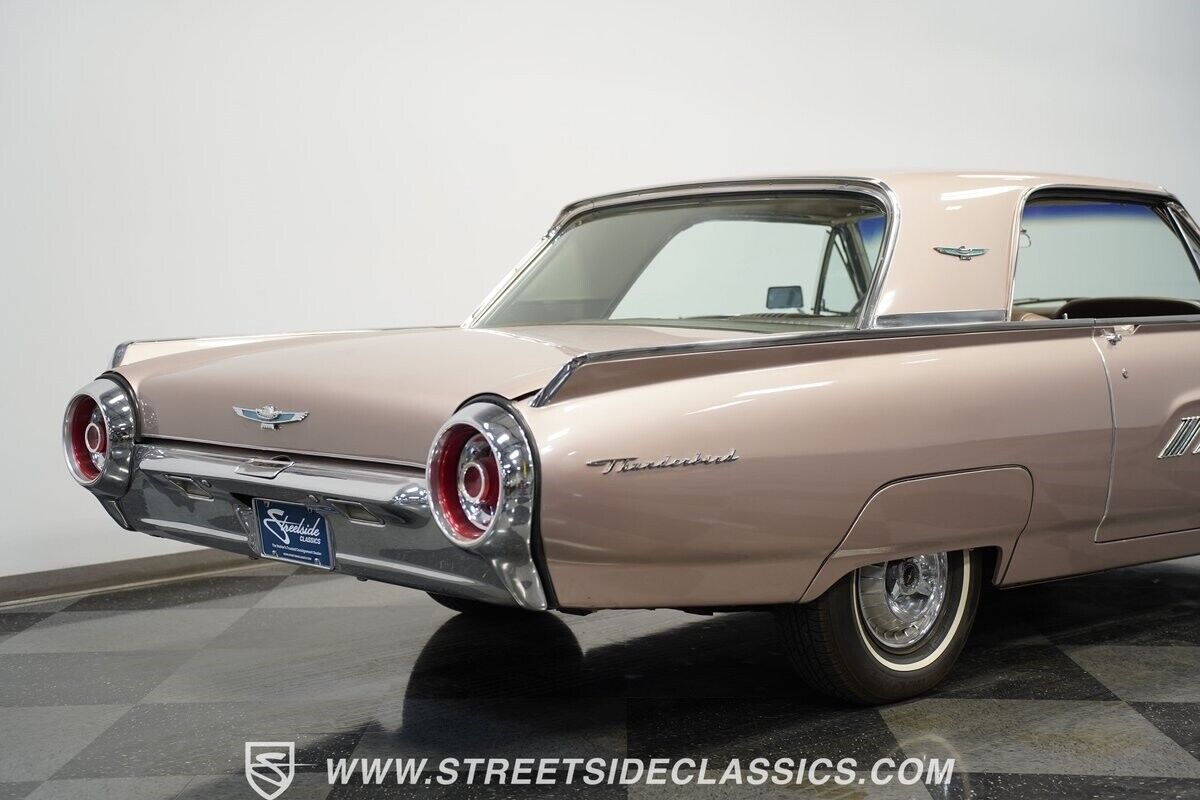 Ford-Thunderbird-1963-Rose-Beige-Rose-Beige-98218-24