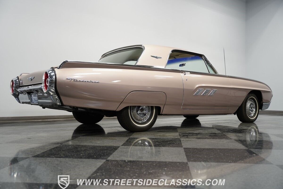 Ford-Thunderbird-1963-Rose-Beige-Rose-Beige-98218-25