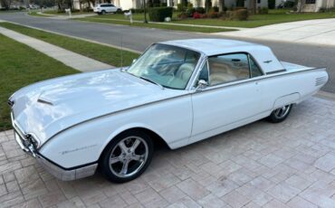 Ford-Thunderbird-Coupe-1961-White-off-white-125530-32