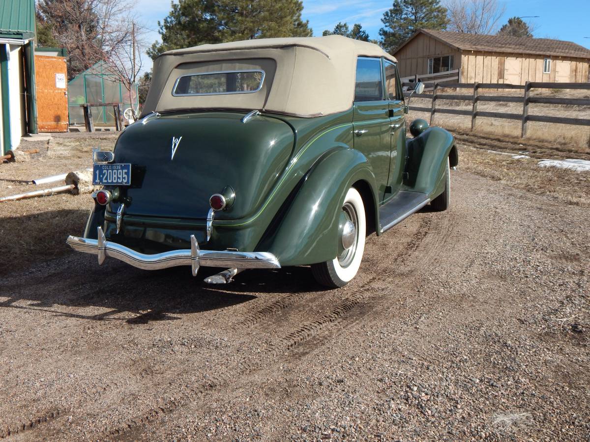 Ford-conv-sedan-1936-green-120540-2