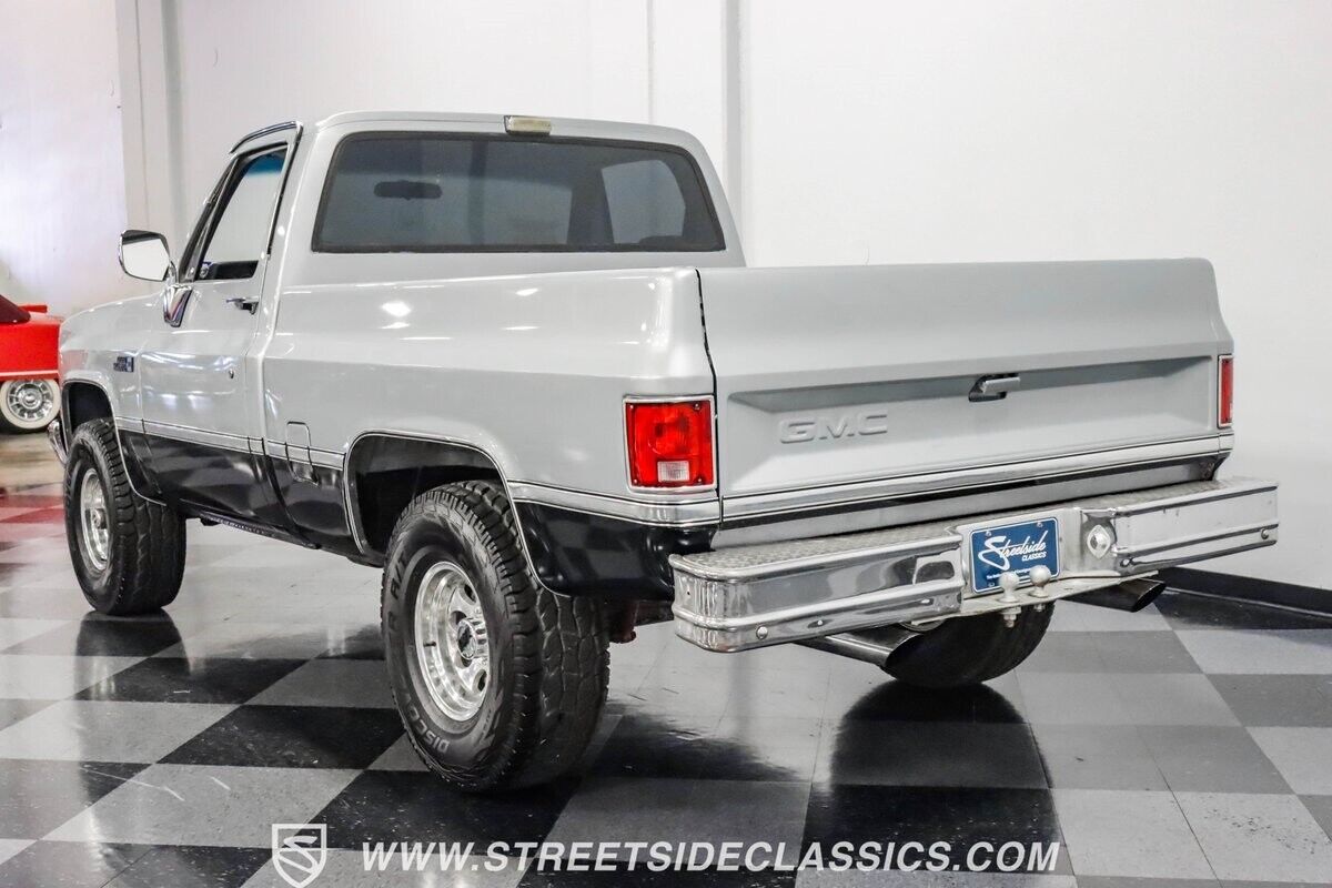 GMC-1500-Pickup-1987-Silver-Gray-59312-8