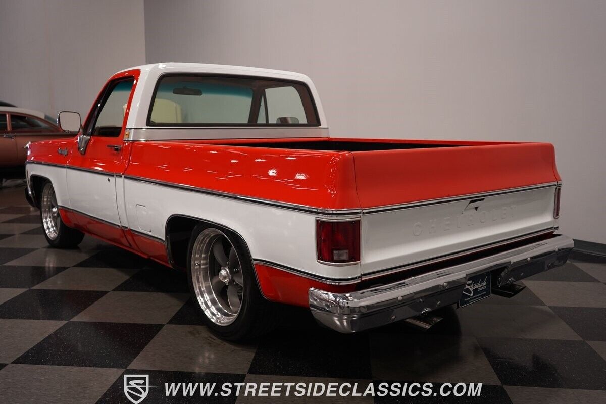 GMC-C10-Pickup-1976-Orange-Beige-20775-12