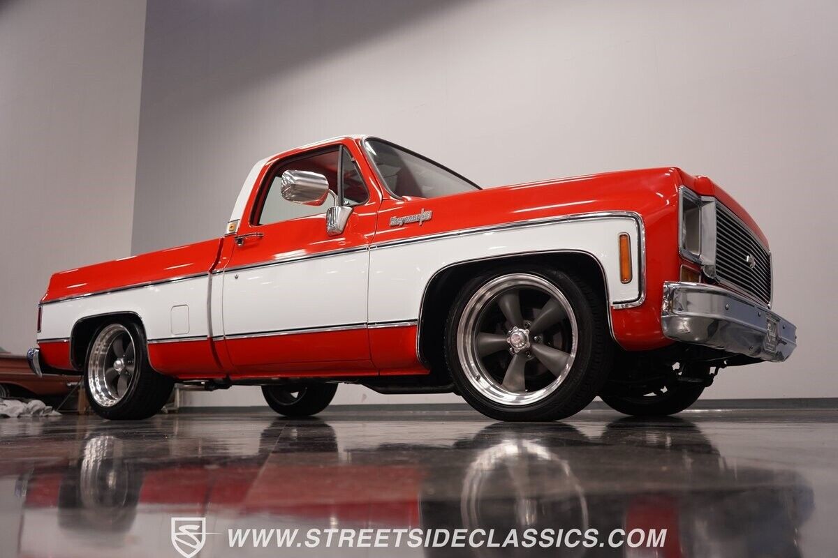 GMC-C10-Pickup-1976-Orange-Beige-20775-34