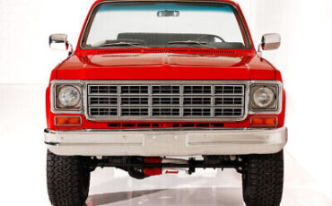 GMC-Jimmy-SUV-1974-Red-Black-0-5