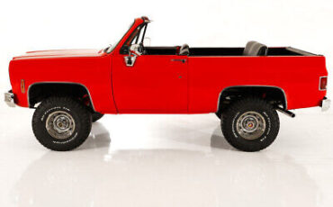 GMC-Jimmy-SUV-1974-Red-Black-0-7