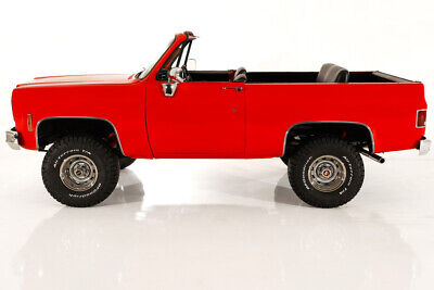 GMC-Jimmy-SUV-1974-Red-Black-0-7