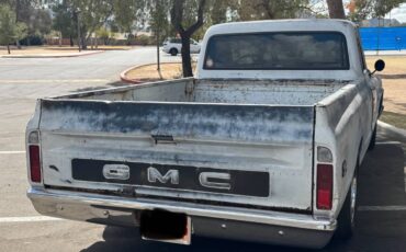 Gmc-1969-white-144841-4