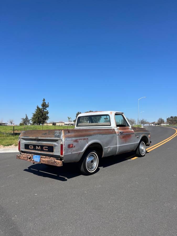 Gmc-C10-1969-silver-80467-1