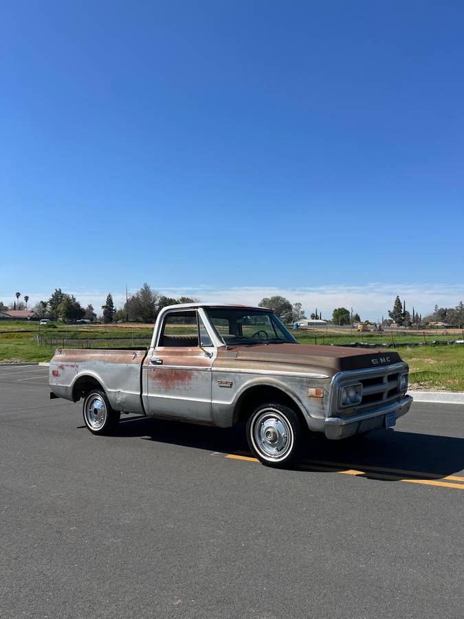 Gmc-C10-1969-silver-80467-10