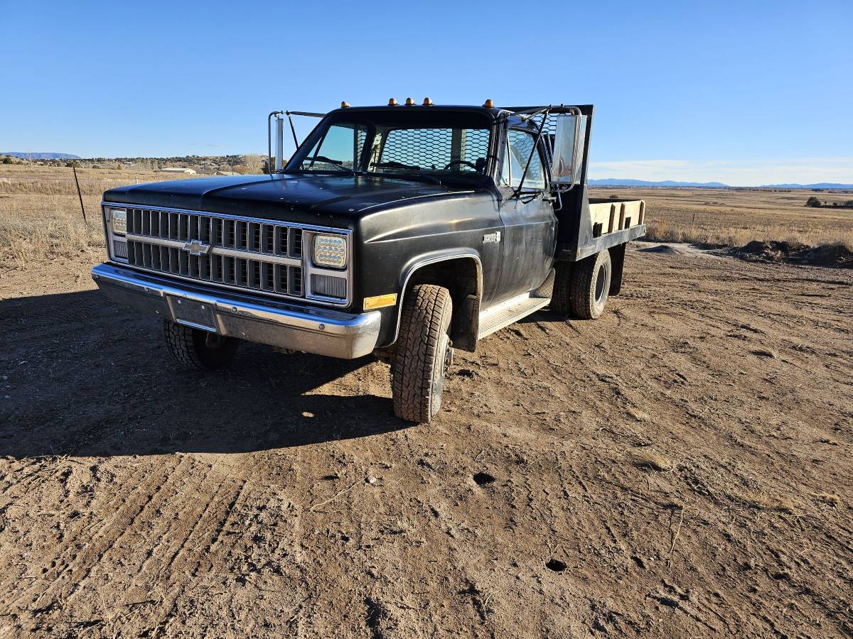 Gmc-K3500-1985-black-6437-1