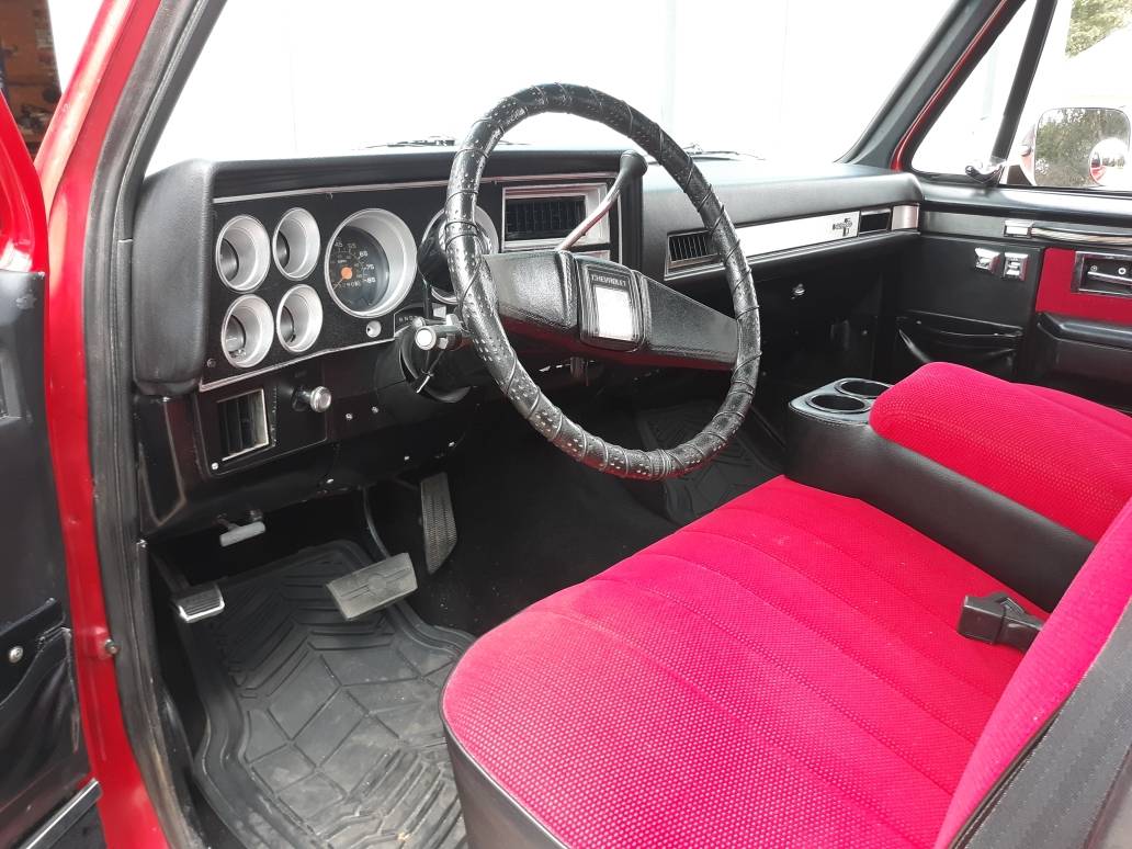 Gmc-Sierra-1500-1984-red-120626-5