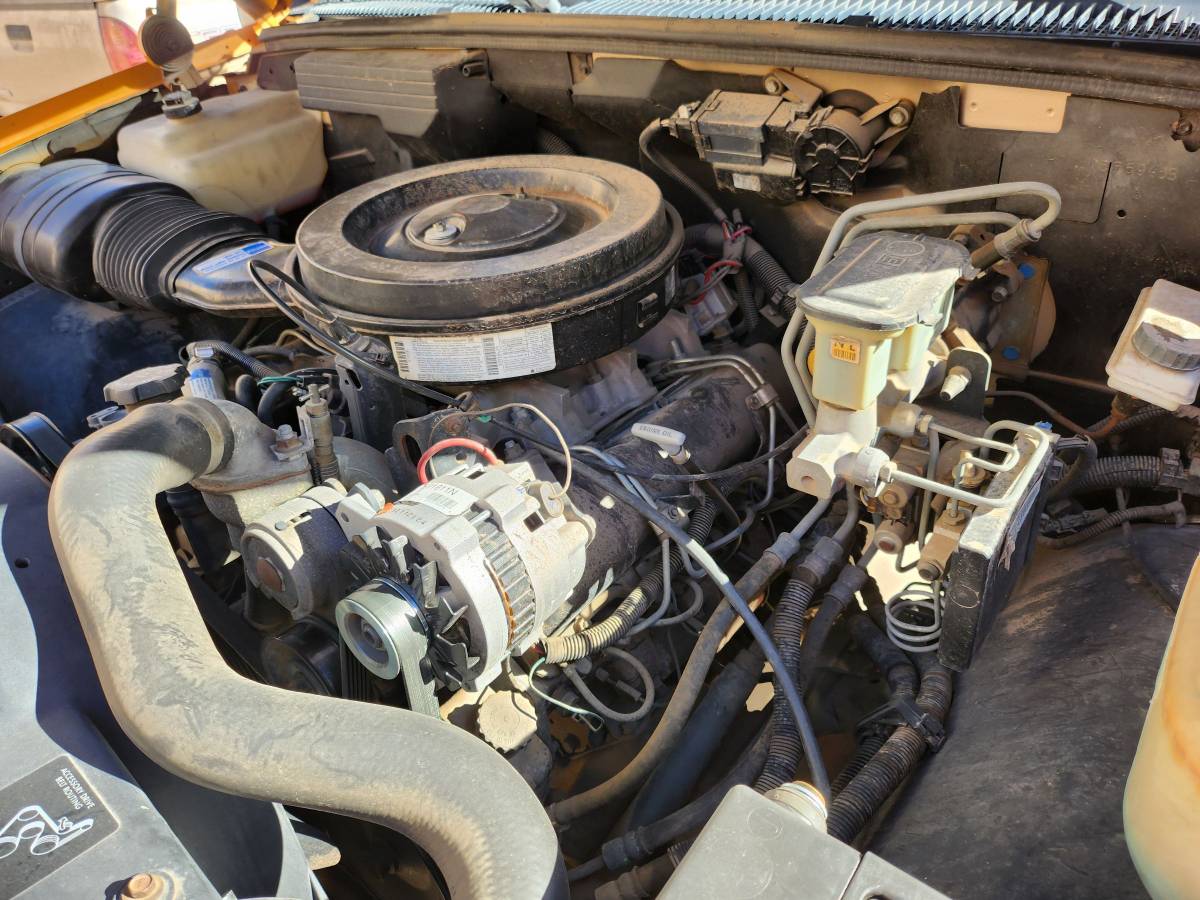 Gmc-Sierra-34-ton-nominal-diesel-1990-yellow-74030-13