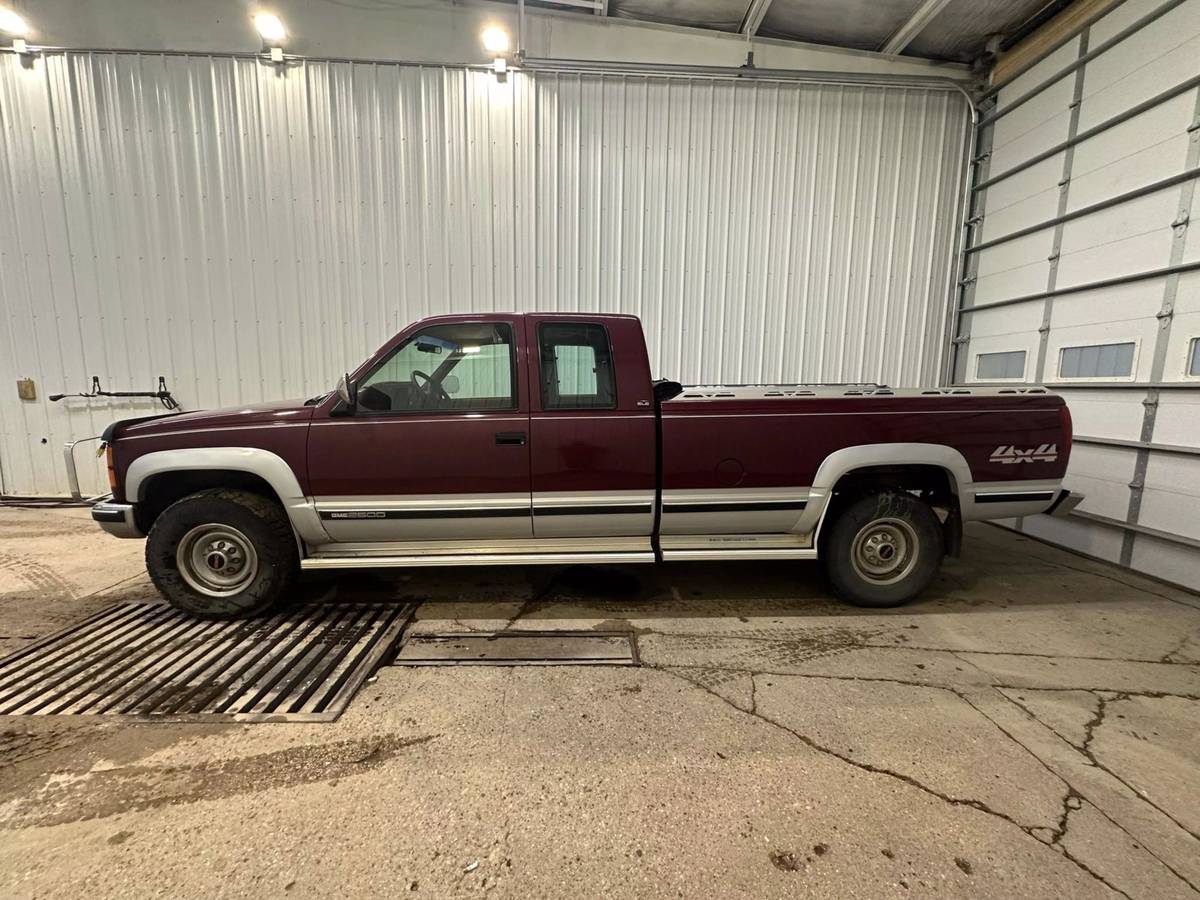 Gmc-Sierra-34-ton-nominal-diesel-1994-128371-6