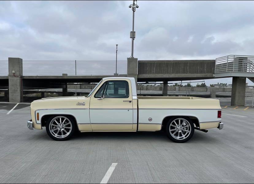 Gmc-Sierra-classic-1978-144841-7