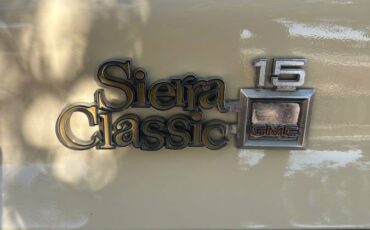 Gmc-Sierra-classic-1978-144841-9