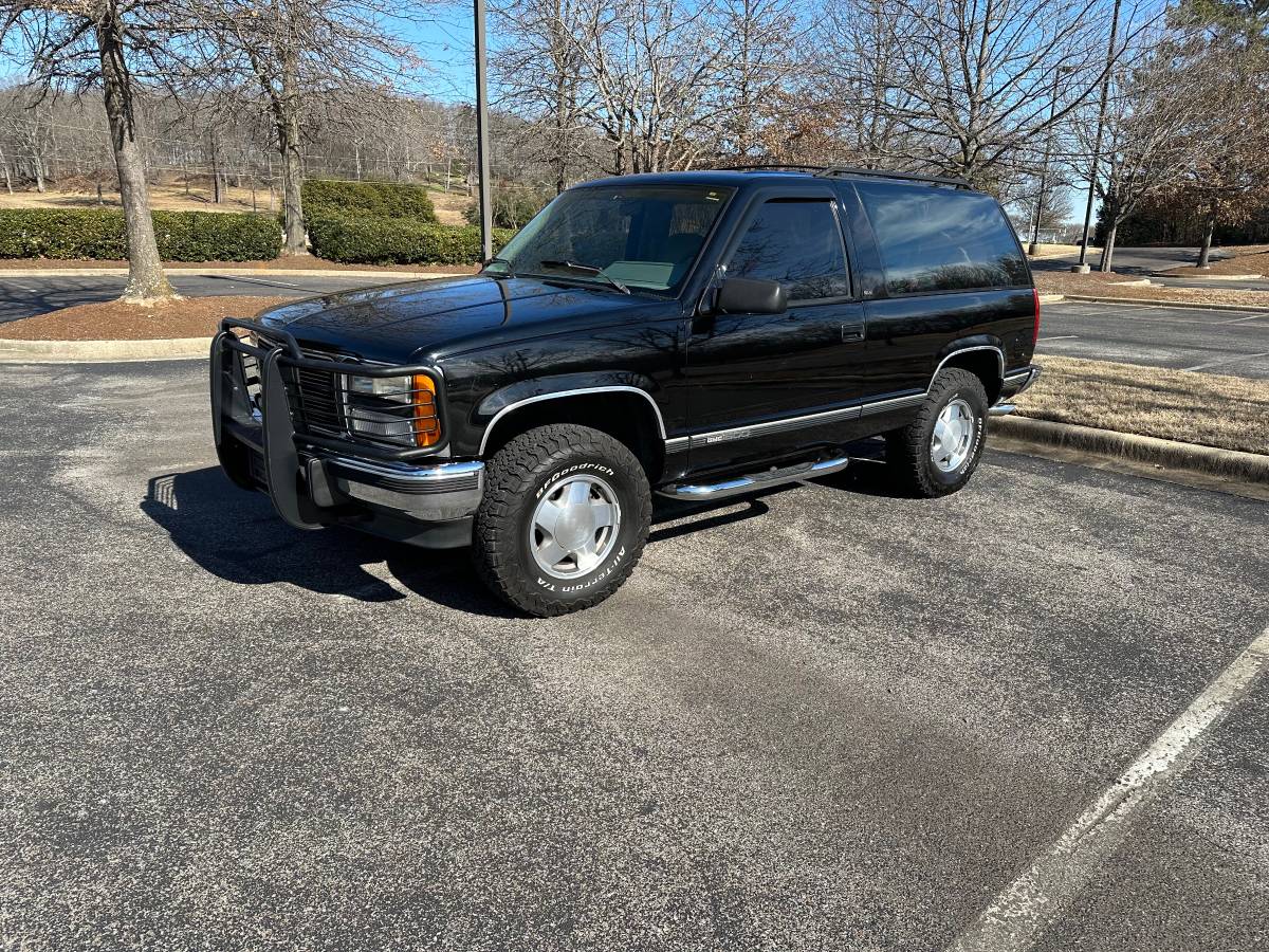 Gmc-Yukon-sle-1993-black-284853-18