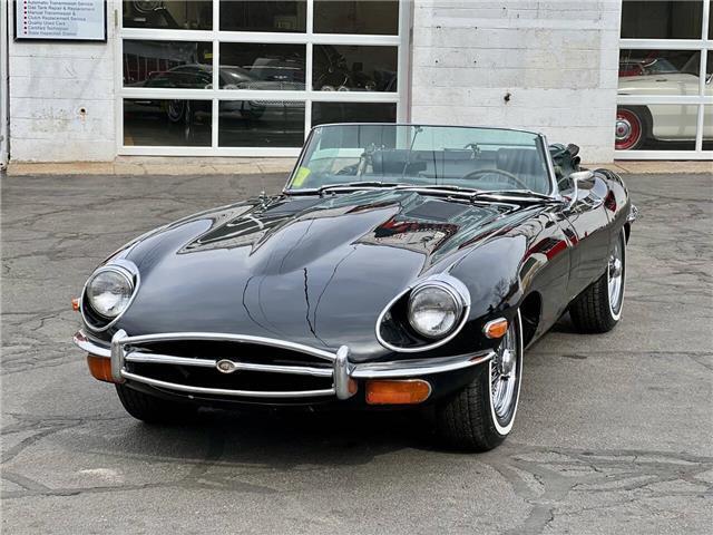 Jaguar-XKE-Roadster-1970-Black-Black-50286-1