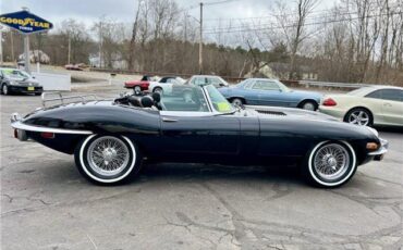 Jaguar-XKE-Roadster-1970-Black-Black-50286-11